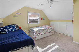 6429 N Oliphant Ave, Chicago, IL 60631 - Photo 14