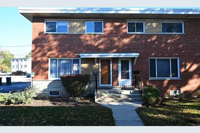 429 E Lincoln Street, Mount Prospect, IL 60056 - Photo 2