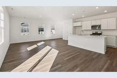 2417 Glacier Street, Pingree Grove, IL 60140 - Photo 6