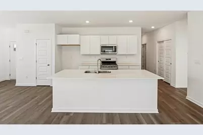 2417 Glacier Street, Pingree Grove, IL 60140 - Photo 10