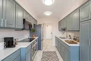 222 Main St, Evanston, IL 60202 - Photo 2