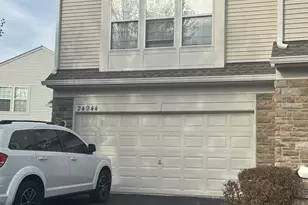 24944 W Franklin Ln, Plainfield, IL 60585 - Photo 2