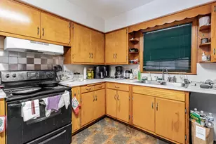 580 Hirsch Ave, Calumet City, IL 60409 - Photo 8