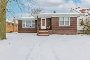 580 Hirsch Ave, Calumet City, IL 60409 - Photo 1