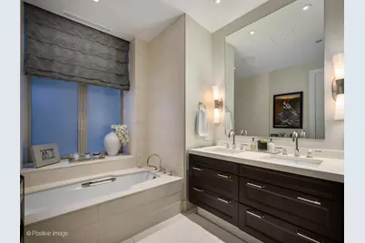 118 E Erie Street #20D, Chicago, IL 60611 - Photo 16