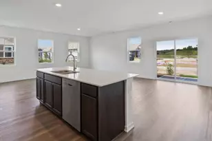 2415 Glacier St, Pingree Grove, IL 60140 - Photo 6