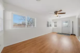 1511 Meadowbrook Dr, Round Lake Beach, IL 60073 - Photo 16