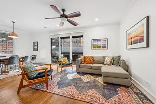 635 W Briar Pl, Chicago, IL 60657 - Photo 16