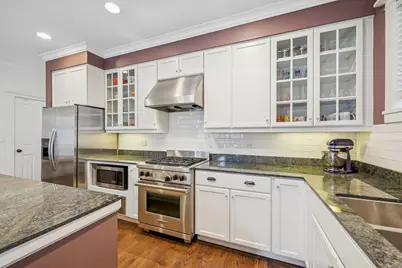 635 W Briar Place #1E, Chicago, IL 60657 - Photo 14