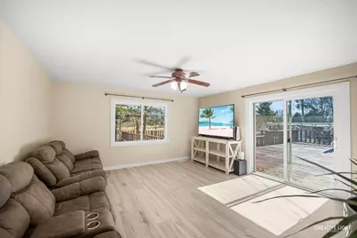 2212 Farris Court, Rockford, IL 61108 - Photo 6