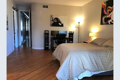 [Address not provided], Chicago, IL 60610 - Photo 8