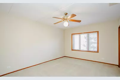 1685 Mill Street #409, Des Plaines, IL 60016 - Photo 8