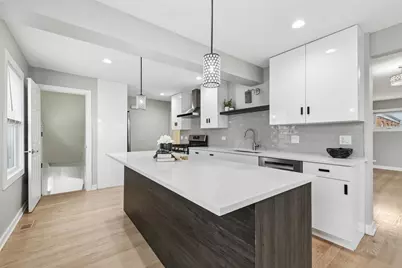 512 N Elm Street, Mount Prospect, IL 60056 - Photo 6