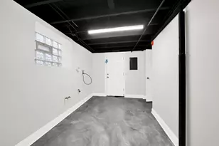 11630 S Hale Ave, Chicago, IL 60643 - Photo 18