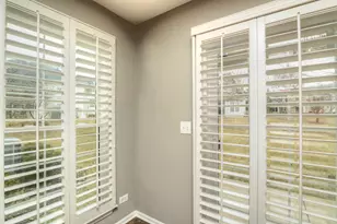 9532 Lenox Ln, Lakewood, IL 60014 - Photo 16