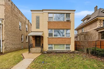 4428 N Tripp Avenue, Chicago, IL 60630 - Photo 1