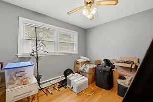 4428 N Tripp Ave, Chicago, IL 60630 - Photo 36