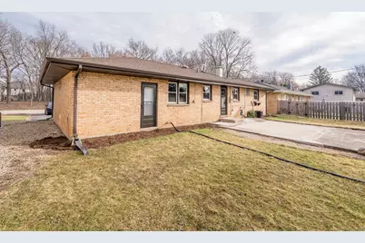 346 Mitchell Drive, Grayslake, IL 60030 - Photo 8