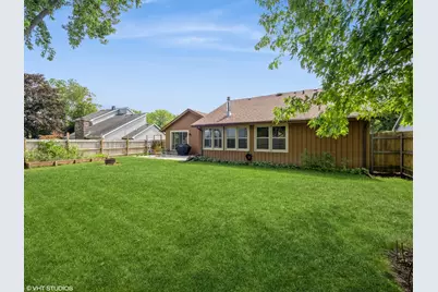 468 Tanglewood Drive, Gurnee, IL 60031 - Photo 26