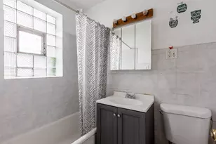 6855 W Addison St, Chicago, IL 60634 - Photo 12