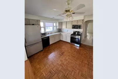 303 N Elmwood Avenue, Wood Dale, IL 60191 - Photo 4