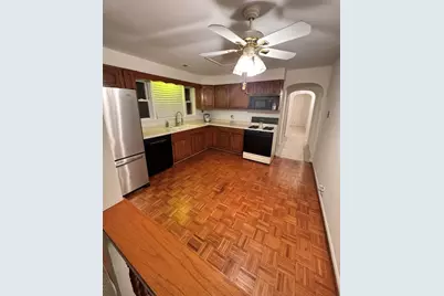 303 N Elmwood Avenue, Wood Dale, IL 60191 - Photo 4