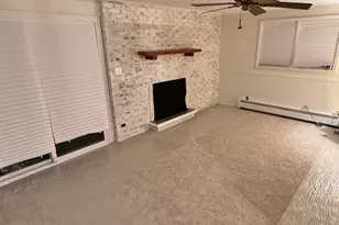 303 N Elmwood Ave, Wood Dale, IL 60191 - Photo 12