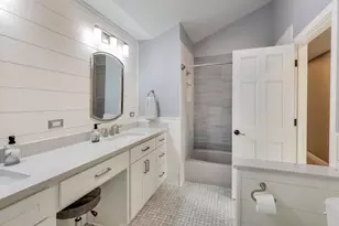 2103 Primrose Ln, Naperville, IL 60565 - Photo 22