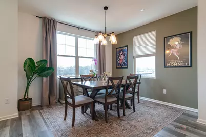 2011 Sequoia Avenue, Mundelein, IL 60060 - Photo 8