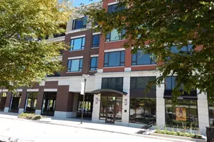 850 Village Center Dr, Burr Ridge, IL 60527 - Photo 2