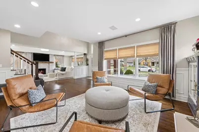 346 E South Street, Elmhurst, IL 60126 - Photo 8