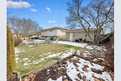 2650 Sunnyside Avenue, Westchester, IL 60154 - Photo 24