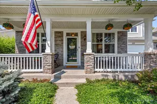 237 Foxford Dr, Cary, IL 60013 - Photo 4