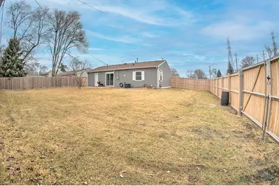 200 Nippert Avenue, Romeoville, IL 60446 - Photo 6