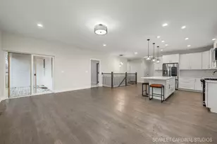 928 S Michigan Ave, Villa Park, IL 60181 - Photo 2