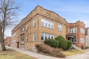 2525 W Ardmore Ave, Chicago, IL 60659 - Photo 1