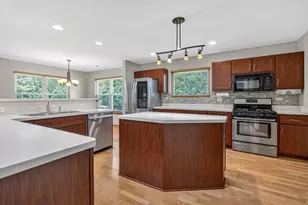 16946 Mohican Dr, Lockport, IL 60441 - Photo 8
