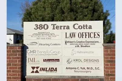 380 Terra Cotta Road #E, Crystal Lake, IL 60014 - Photo 4