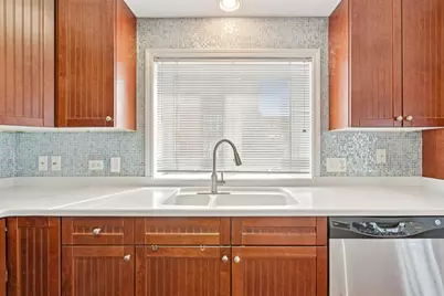 1277 E Thacker Street #303, Des Plaines, IL 60016 - Photo 8