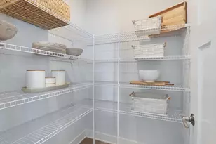 719 Alberta Ave, Oswego, IL 60543 - Photo 18