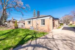 14642 Dorchester Ave, Dolton, IL 60419 - Photo 8