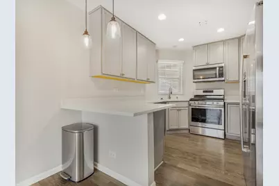 212 W Hamilton Drive, Palatine, IL 60067 - Photo 10