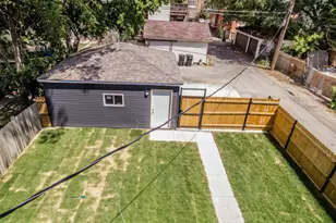 723 N Waller Ave, Chicago, IL 60644 - Photo 2