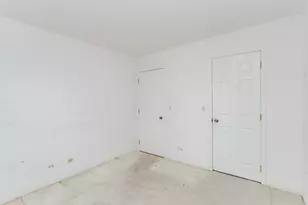 1410 Pebblecreek Dr, Glenview, IL 60025 - Photo 26