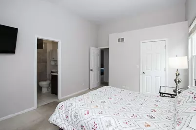 220 S Wildrose Court, Round Lake, IL 60073 - Photo 20