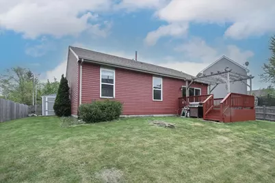 220 S Wildrose Court, Round Lake, IL 60073 - Photo 2