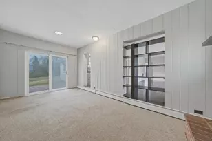 13 W Kenilworth Ave, Prospect Heights, IL 60070 - Photo 16