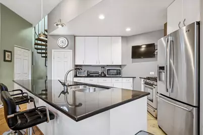 808 S Bishop Street, Chicago, IL 60607 - Photo 10