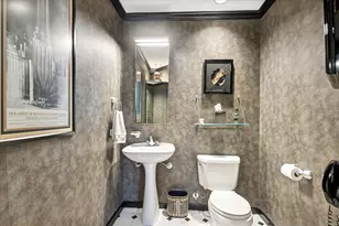 808 S Bishop St, Chicago, IL 60607 - Photo 6