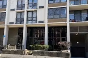 5471 S Hyde Park Blvd, Chicago, IL 60615 - Photo 1